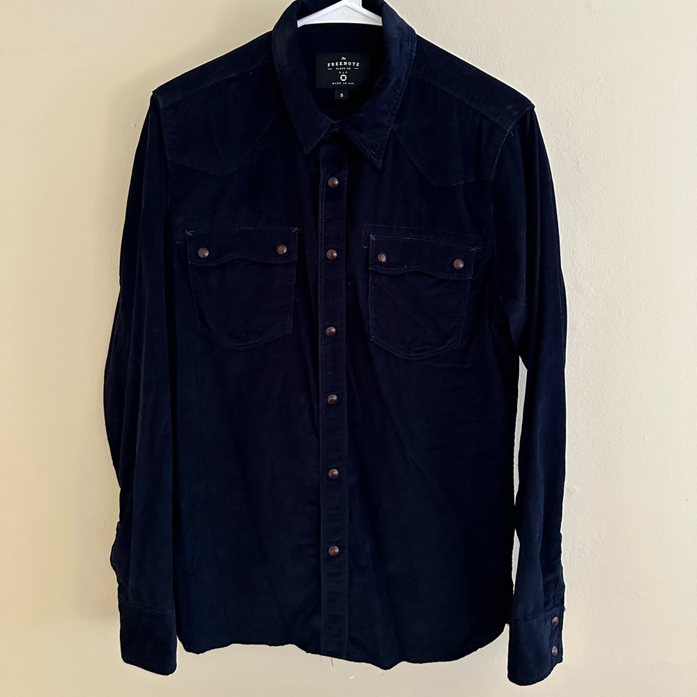FREENOTE CLOTH - DARK INDIGO CORDUROY - SIZE SMALL